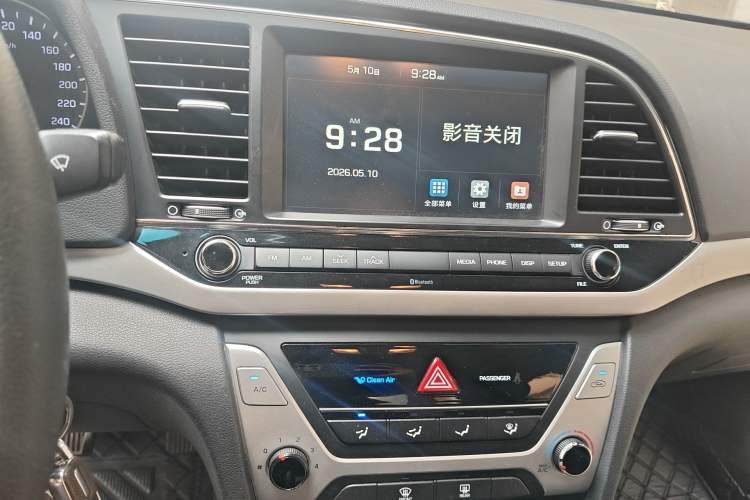 Used Hyundai Elantra (6th Generation / Lingdong) 2016 1.6L Automatic ZhiXuan – Elite Version Audio And AC Panel