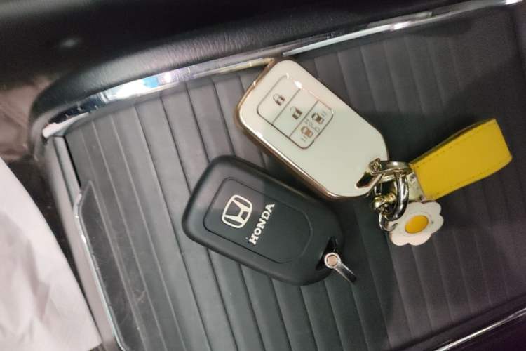 Used Honda Elysion 2019 2.0L Hybrid Luxury Edition Vehicle Key