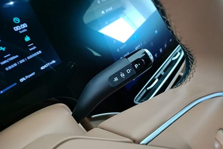 Used Rising R7 2024 Advanced Edition
