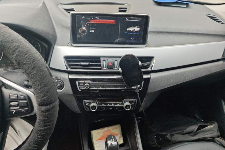 Used BMW X1 2016 sDrive18Li Premium Edition
