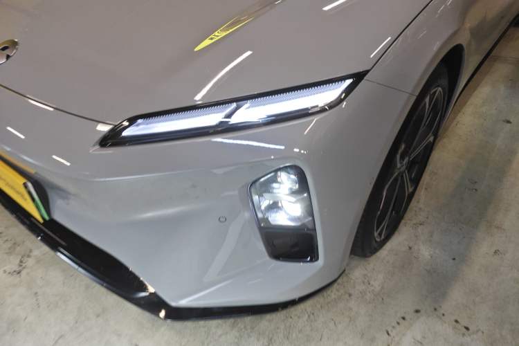 Used Nio ET5T 2025 75 kWh Touring Left Front Headlight