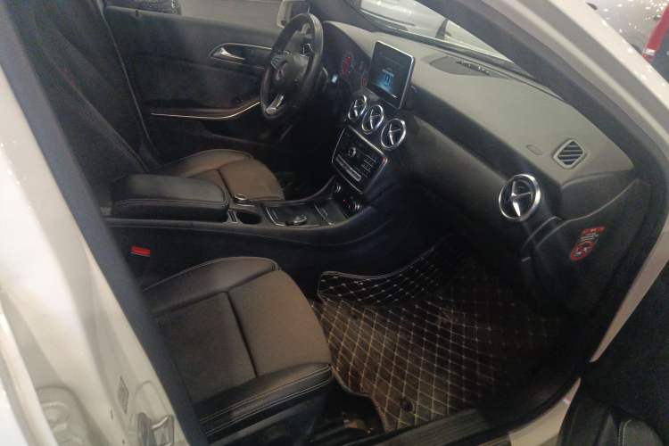 Used Mercedes-Benz A-Class (Import) 2017 Revised A 200 Dynamic Edition