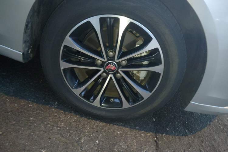 Used Roewe i6 New Energy 2019 PLUS 50T Internet Glory Flagship Edition Exterior 7