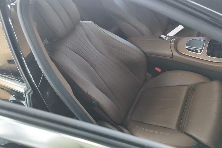 Used Mercedes-Benz E-Class 2022 Updated E 300 L Luxury Edition