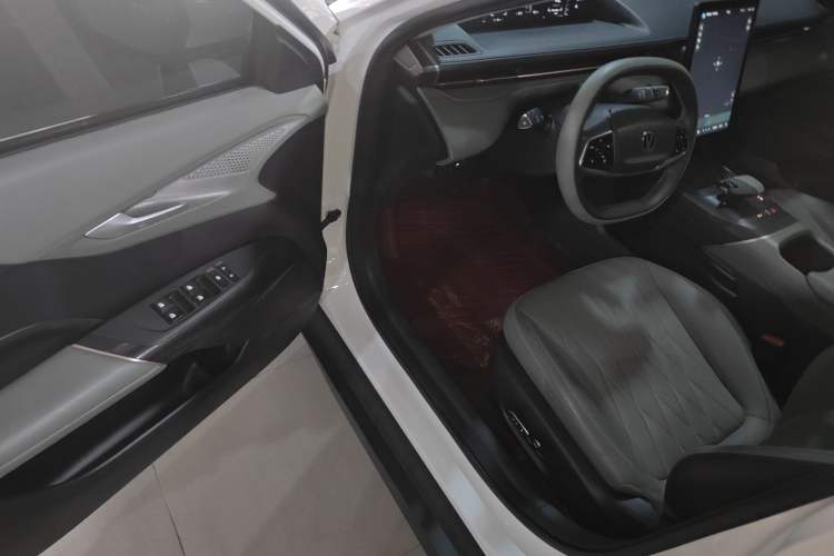 Used CHANGAN Eado DD 2023 Blue Whale NE 1.5T GDI DCT Navigation Model Driver Seat