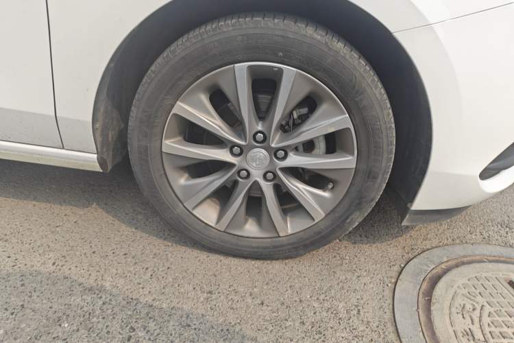 Used Buick GL6 2019 18T 6-Seater Elite Version China VI Standard