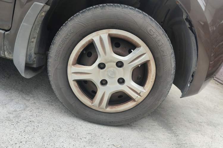 Used Dongfeng Fengon 330 2014 1.5L Manual Utility Version DK15