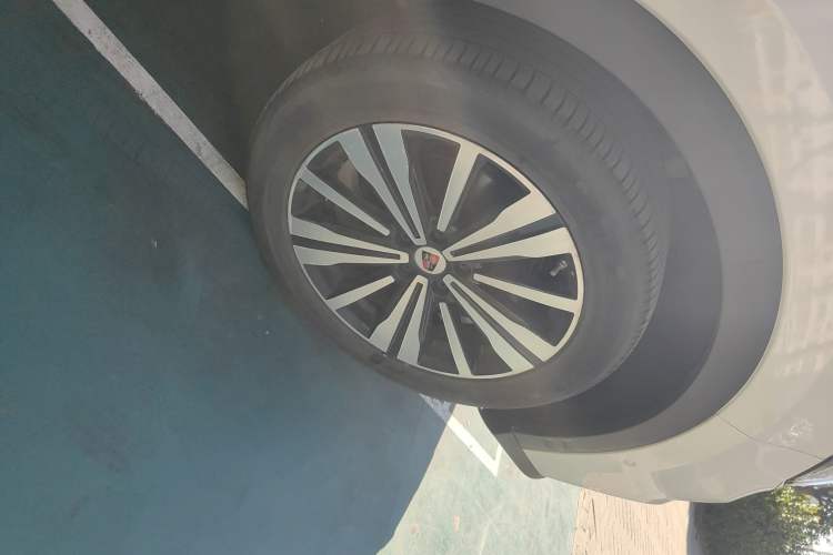 Used Roewe RX5 New Energy 2017 ERX5 EV400 Electric Internet Supreme Edition