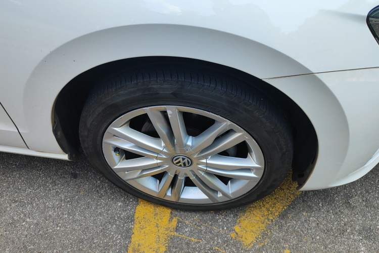 Used Volkswagen Golf Sportsvan 2016 230TSI Automatic Luxury Version
