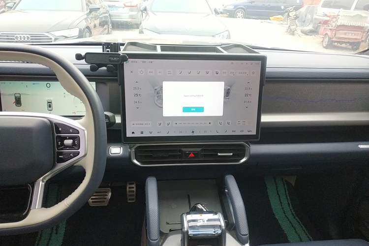 Used JETOUR Shanhai Traveler C-DM 2024 C-DM 208KM Mountain & Wilderness Edition