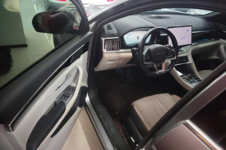 Used BYD Song PLUS New Energy 2023 Champion Edition DM-i 110KM Flagship PLUS