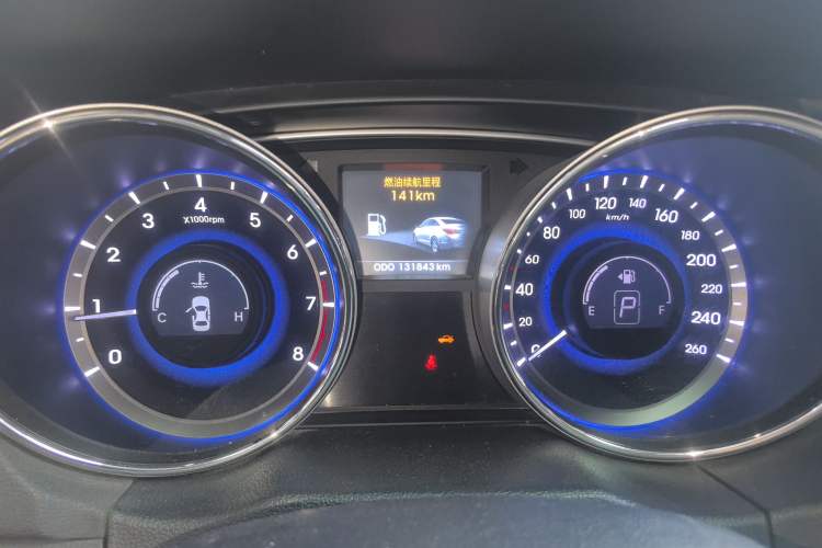 Used Hyundai Sonata 2013 2.4L Automatic Leading Edition China IV Standard Instrument Cluster