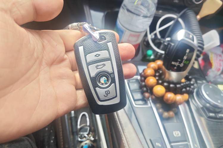 Used BMW 5 Series 2014 525Li Luxury Design Package