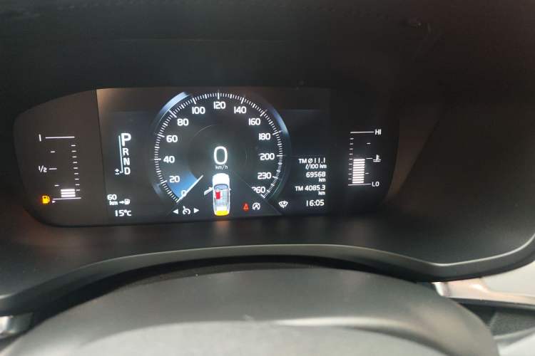 Used Volvo S60 2021 T4 Zhiyi Luxury Edition
