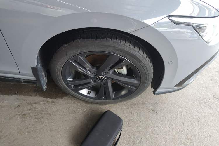 Used Volkswagen Golf 2023 280TSI DSG R-Line
