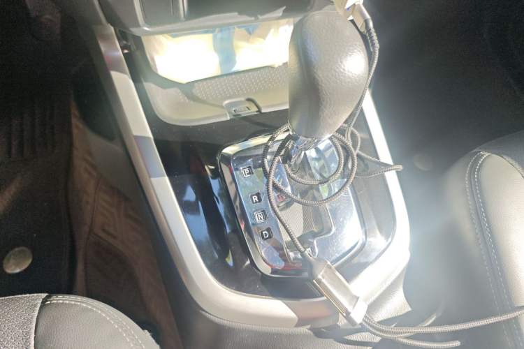 Used Nissan Terra 2020 2.5L XL Upper Automatic Two-Wheel Drive Luxury Edition
