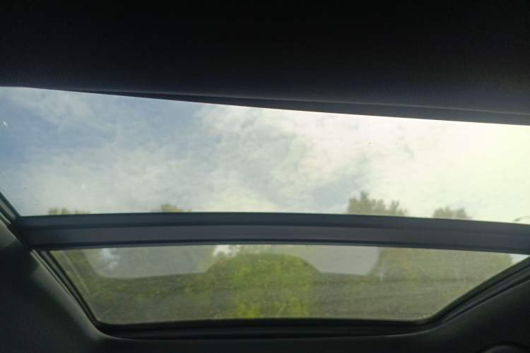 Used BYD Qin L 2025 DM-i Smart Drive 120KM Superior Model Headliner