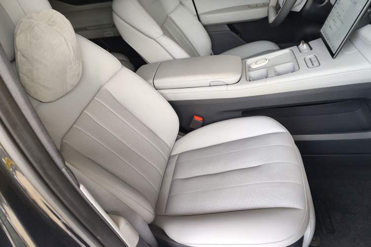 Used Nio ES8 2023 75 kWh