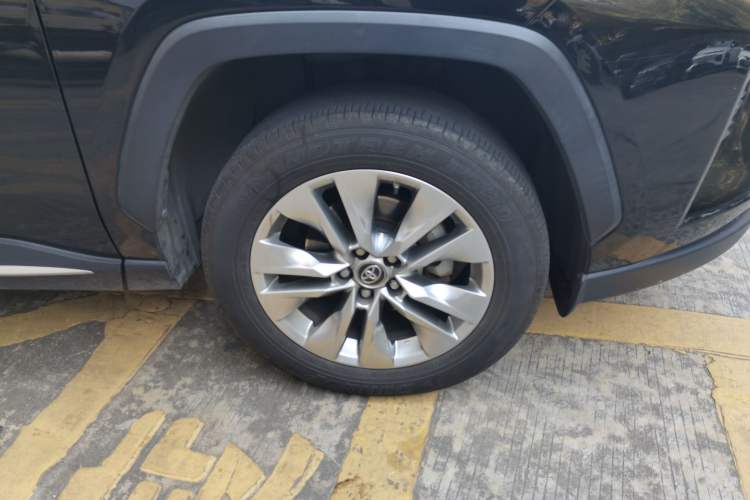 Used Toyota Wildlander 2020 2.0L CVT 4x4 Luxury Edition
