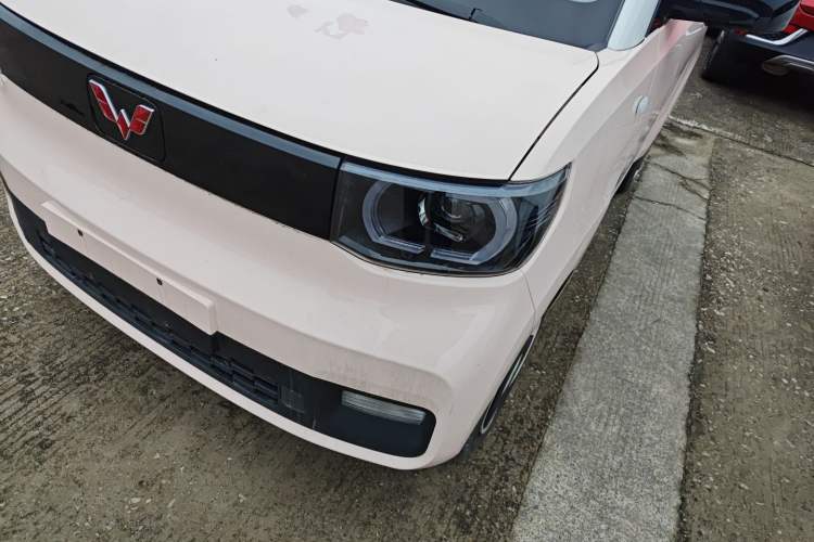 Used Wuling Hongguang MINIEV 2021 Macaron Premium Model – Lithium Iron Phosphate
