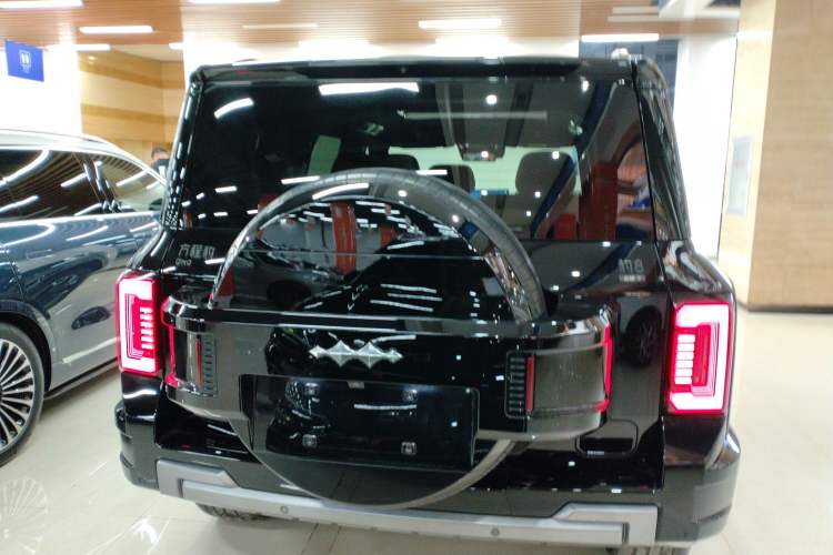 Used Formula Leopard Leopard 8 2025 Smart & Brave Flagship Edition 7 Seats