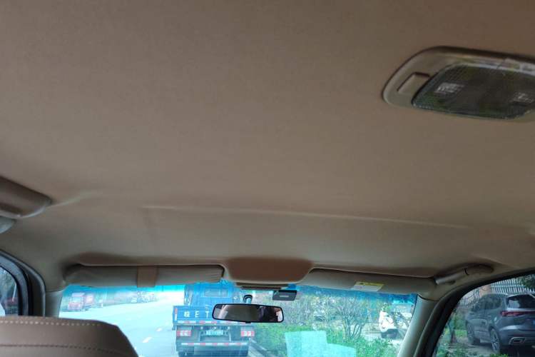 Used Buick GL8 2014 2.4L Classic Edition