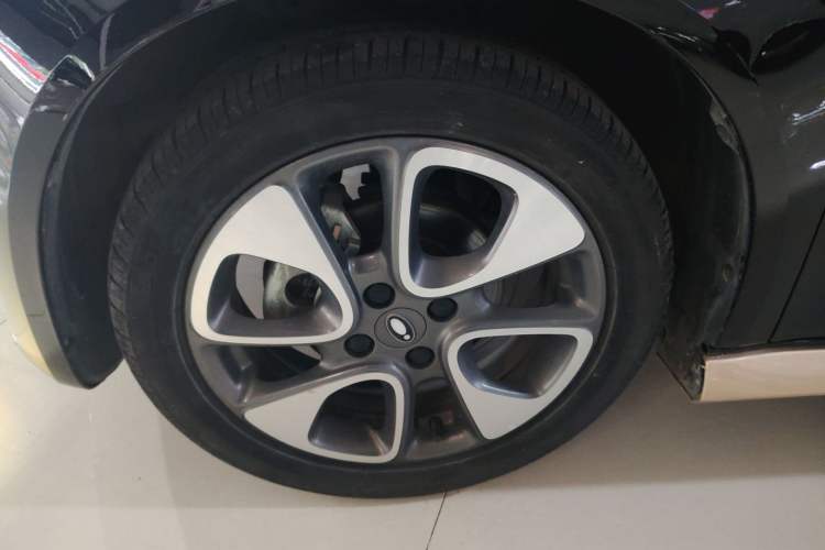 Used ORA White Cat 2022 Xiaoyue Mao Edition 360 km Luxury Model Lithium NMC