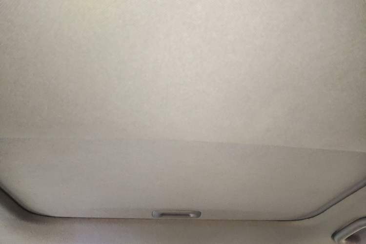 Used Hyundai Verna Ray 2016 1.4L Automatic Leading-Edge GLX