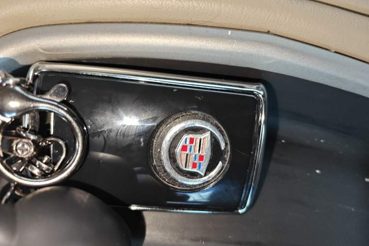 Used Cadillac SLS Seville 2011 2.0T Elite Edition