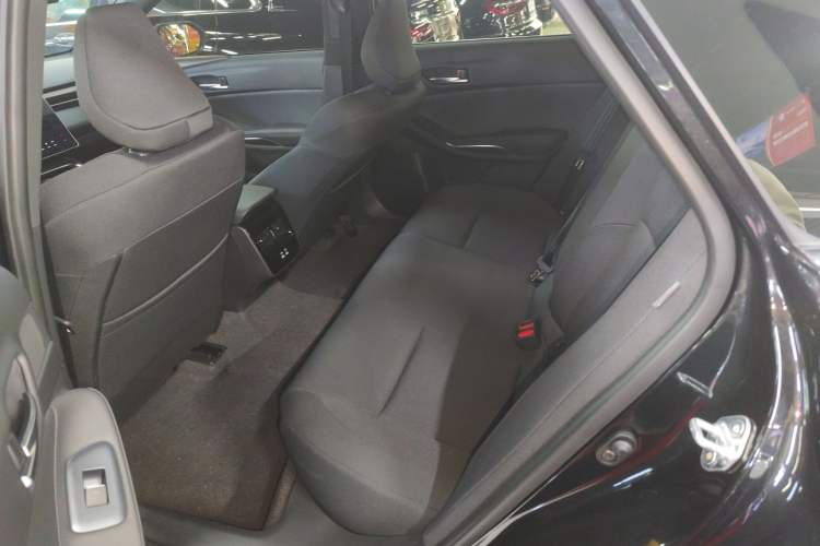 Used Toyota Avalon 2024 2.0L Ambition Edition
