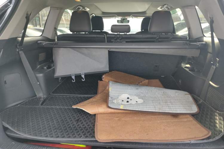 Used Toyota Highlander 2018 2.0T Four-Wheel Drive Luxury Version 7 Seats China VI Standard