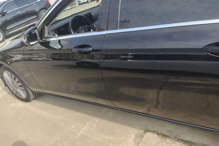 Used Mercedes-Benz E-Class 2022 E 300 L Stylish Model