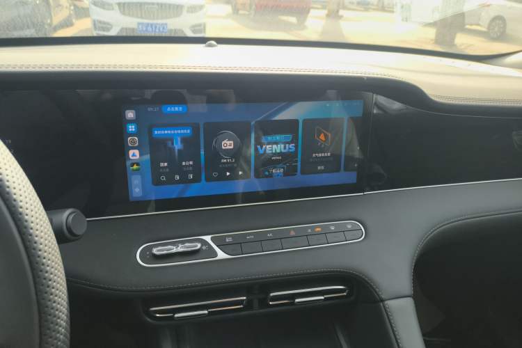 Used Roewe D7 2025 DMH 125km World Champion Edition
