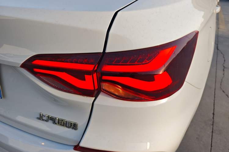 Used Chevrolet Monza 2023 1.5L Dual-Clutch Enjoyment Edition Right Rear Taillight