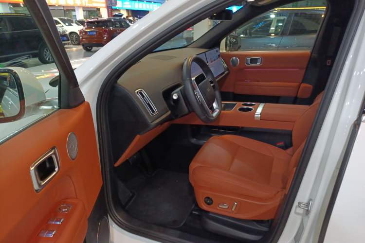 Used Li Auto L6 2025 Pro Smart Refresh Edition Driver Seat