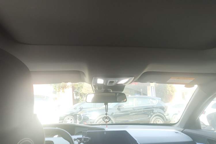 Used Changan UNI-V 2022 1.5T Prestige Version