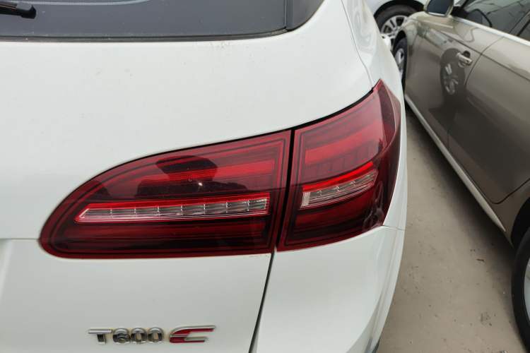 Used Zotye T600 Coupe 2017 1.5T Automatic Luxury Model Right Rear Taillight