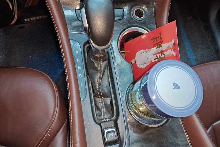 Used Buick Envision 2014 28T Four-Wheel Drive Elite Model Gear Lever