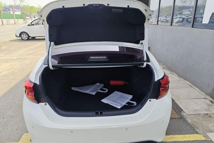 Used Toyota Levin 2018 185T CVT Luxury Edition China V Standard Trunk