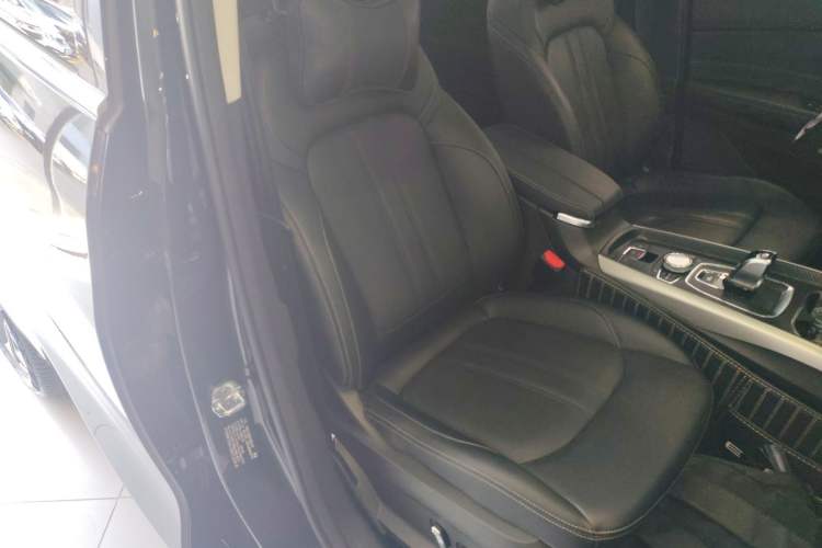 Used EXEED Lingyun 2020 1.6T Two-Wheel Drive Star Edition