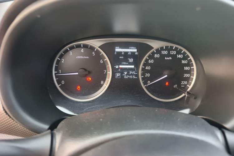 Used Nissan Kicks 2017 1.5L CVT Cool Enjoy Edition Odometer Close Up