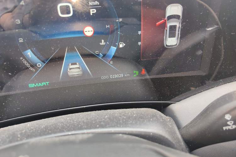 Used Dongfeng Aeolus Huge 2022 Mach Power 1.5T Dare-to-Love Edition Odometer Close Up