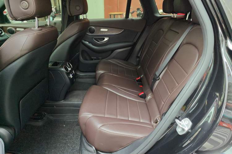 Used Mercedes-Benz GLC 2020 Facelift GLC 300 L 4MATIC Dynamic Edition