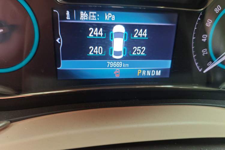 Used Buick LaCrosse 2013 2.4L SIDI Leading Comfort Version
