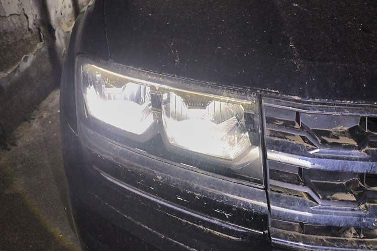 Used Volkswagen Teramont 2019 330TSI Two-Wheel-Drive Luxury Edition China VI Standard
