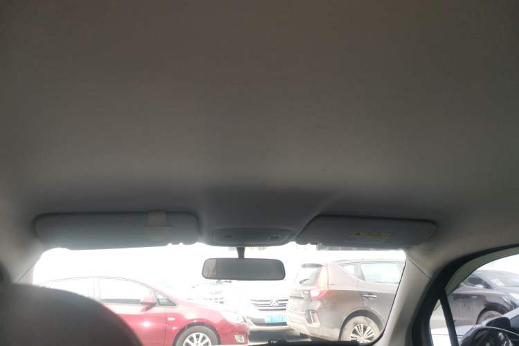 Used Leapmotor T03 2021 400 Micro-Sugar Version Headliner