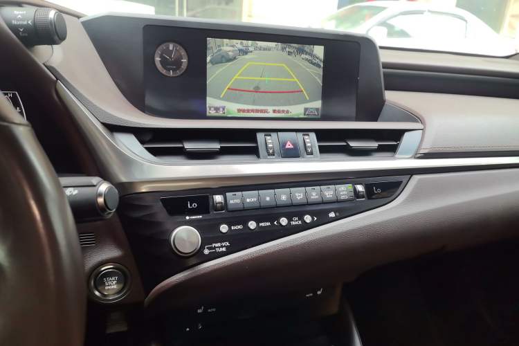 Used Lexus ES 2020 200 Excellence Edition