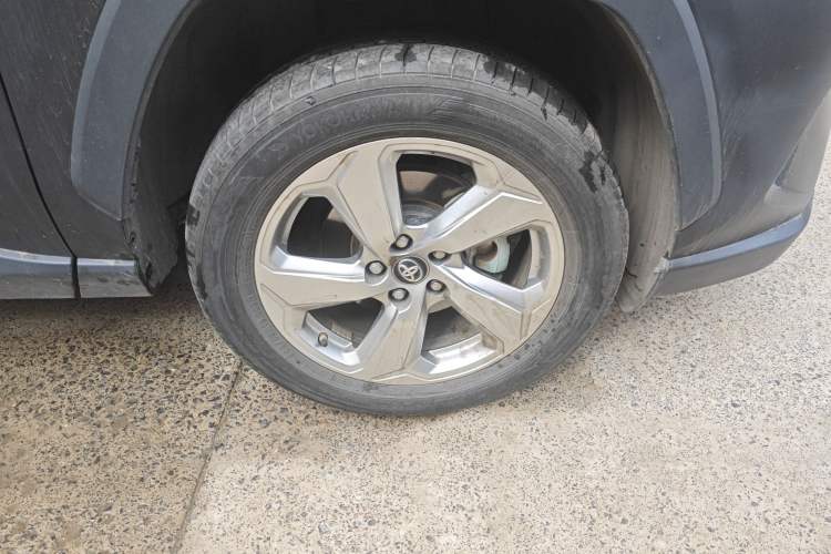 Used Toyota RAV4 2021 Dual-Engine 2.5L E-CVT Two-Wheel Drive Elite Edition