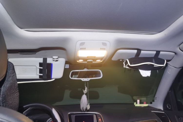 Used Audi Q5 2013 40 TFSI Comfort Edition Headliner