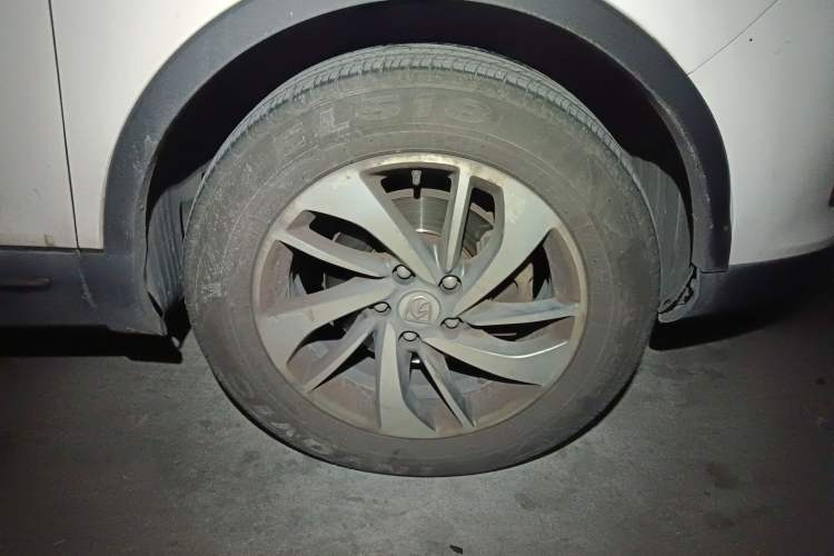 Used Baojun 560 2016 1.8L Manual Luxury Edition
